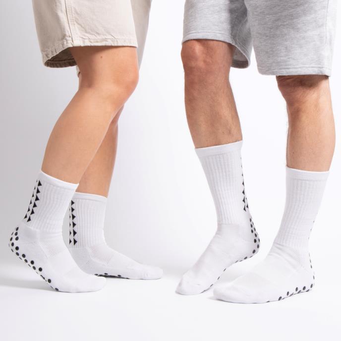 totes toasties® Unisex Gripper Sports Socks (Twin Pack) White Extra Image 2